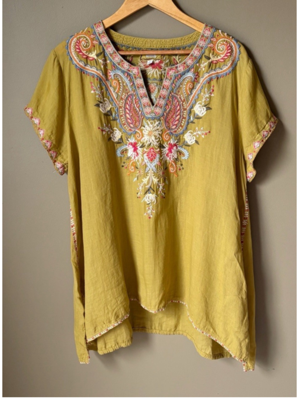 Johnny Was Top Tikal Swing Blouse Embroidered Tunic Chartreuse Green XL EUC! - Picture 2 of 7